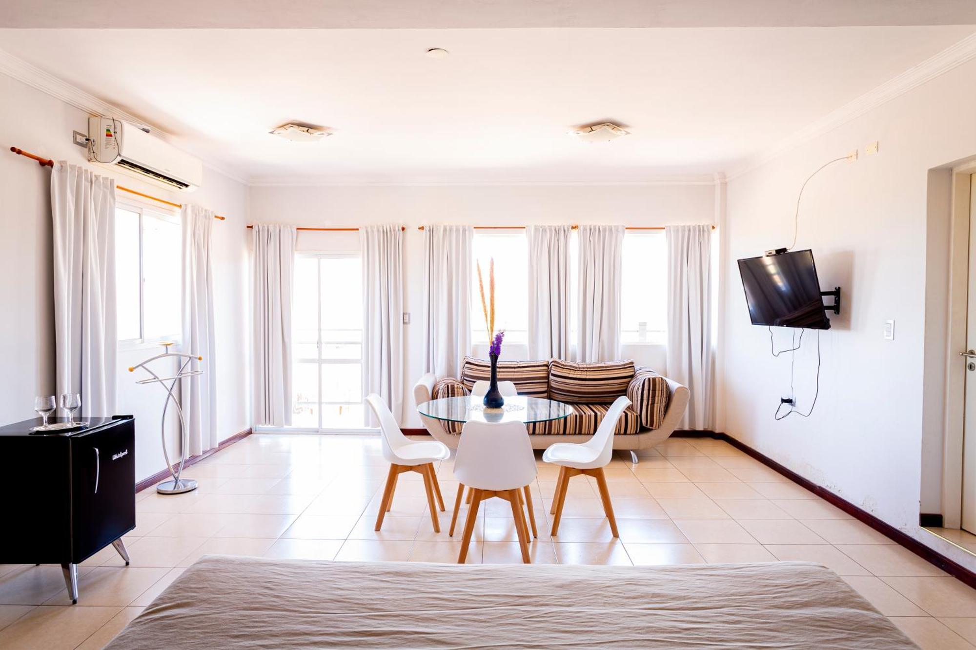 ויז'ה אוניון Hotel Cuesta De Miranda מראה חיצוני תמונה