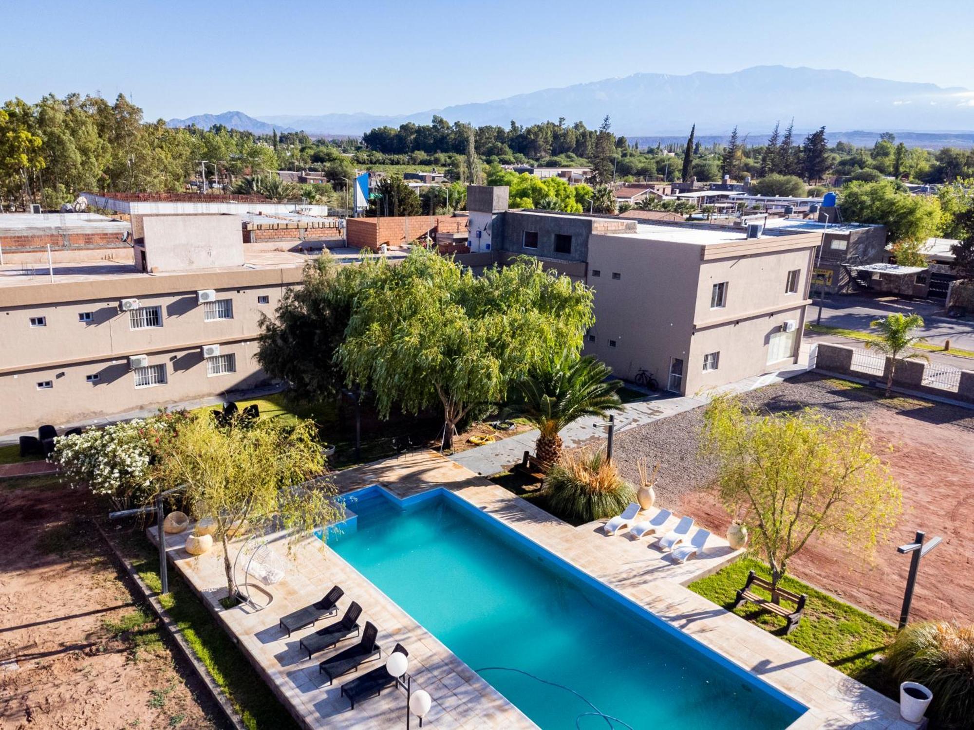 ויז'ה אוניון Hotel Cuesta De Miranda מראה חיצוני תמונה
