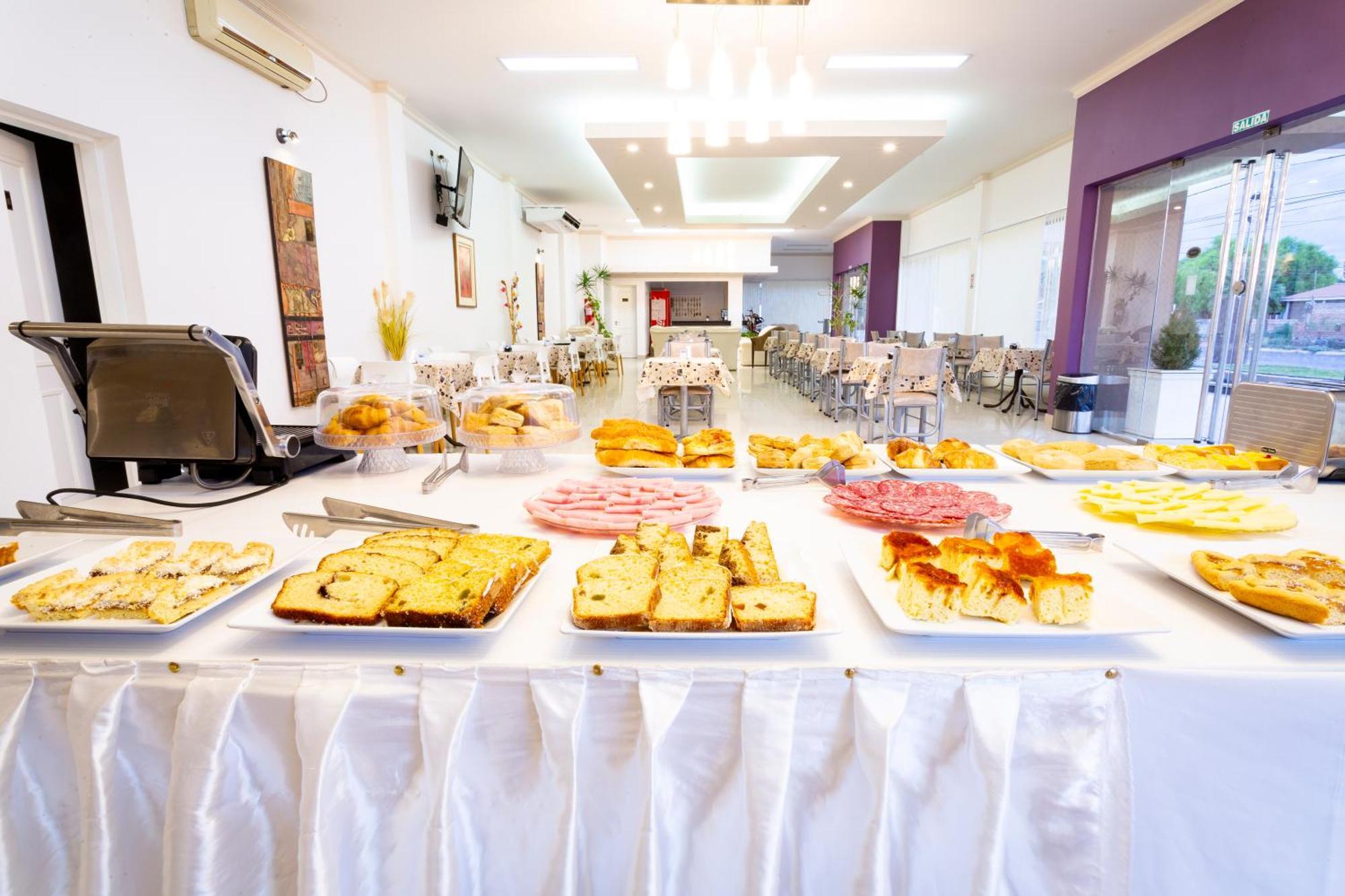 ויז'ה אוניון Hotel Cuesta De Miranda מראה חיצוני תמונה